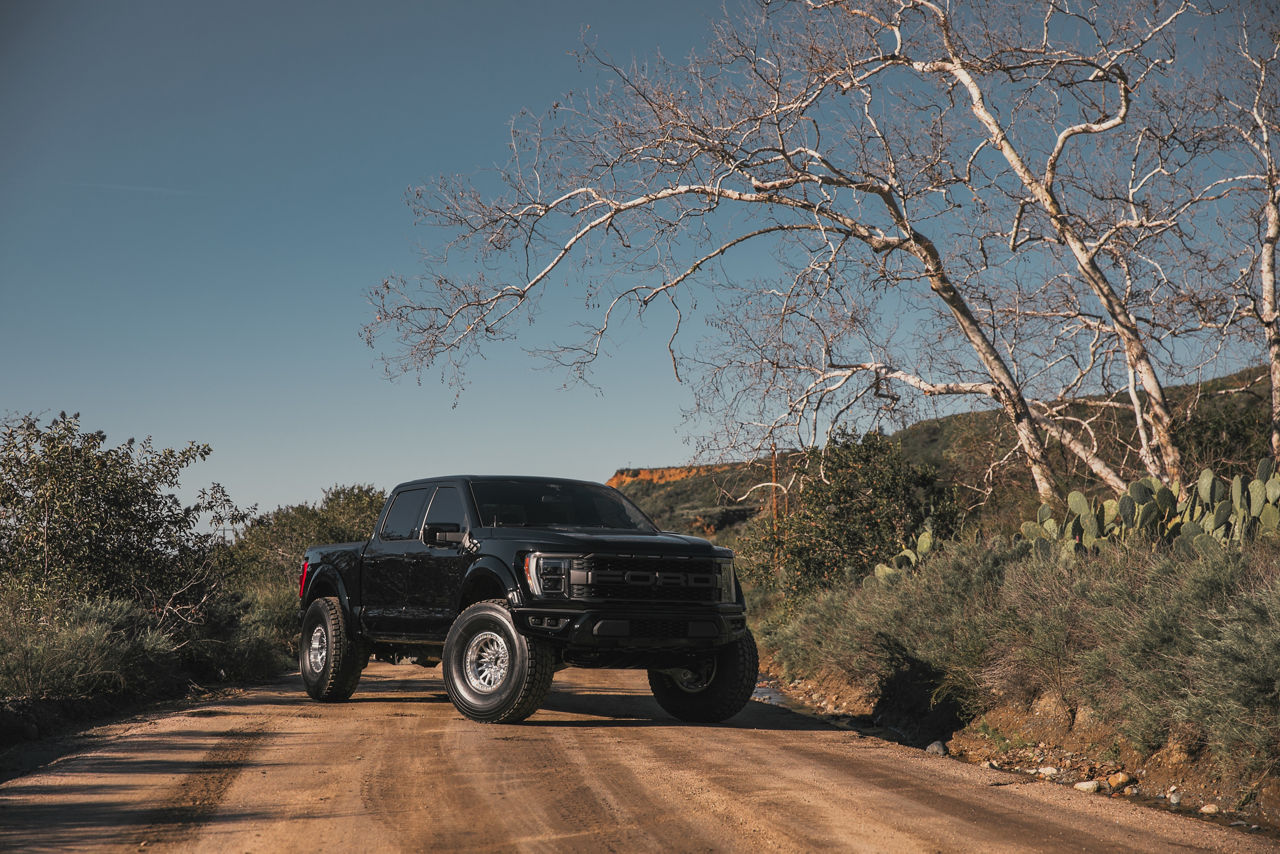 2022 Ford F150 Raptor Kmc Impact Forged Beadlock Machined Wheel Pros